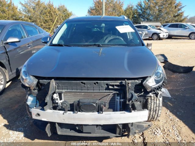 KNDCC3LC5J5153540 KIA NIRO EX