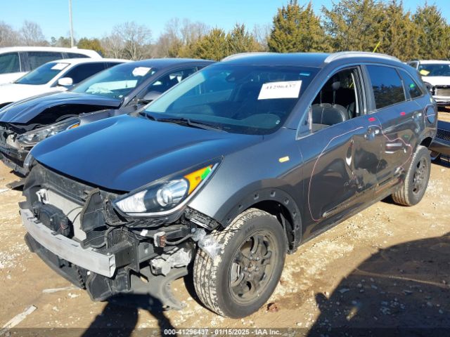 KNDCC3LC5J5153540 KIA NIRO EX