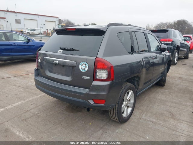Jeep Compass Latitude 2016 1C4NJCEAXGD648311 Image 4