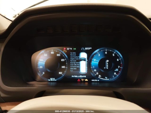 YV4102PK0N1801551 Volvo Xc90 T5 Momentum 7 Passenger