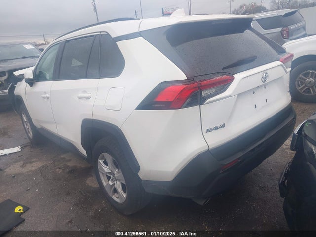 2T3W1RFV1KW050712 Toyota Rav4 Xle