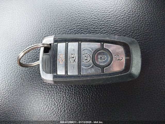 Ford FUSION SE 2017 3FA6P0T90HR256334 Image 11