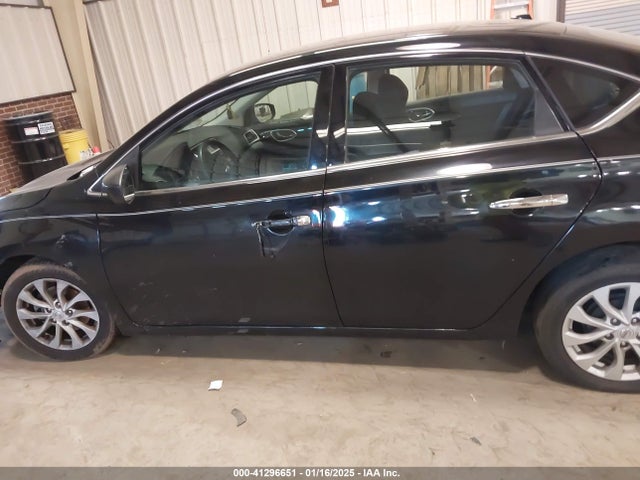 3N1AB7AP3KY450661 Nissan SENTRA SV