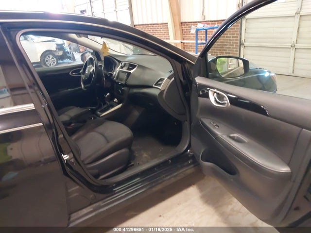 3N1AB7AP3KY450661 Nissan SENTRA SV