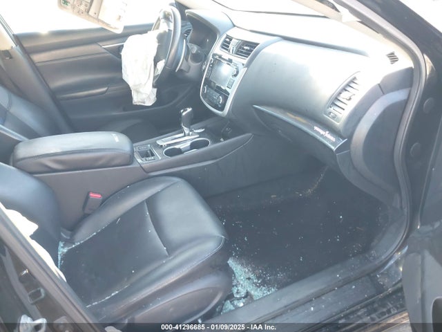 1N4AL3AP0JC206319 Nissan Altima 2.5 Sr