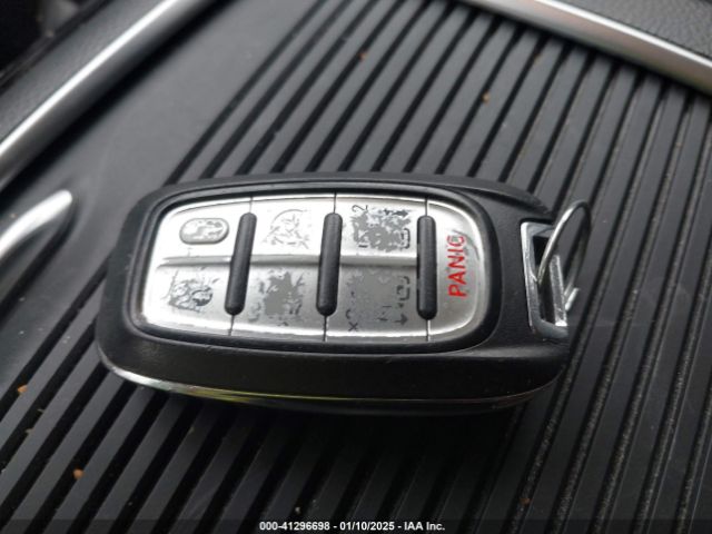2022 CHRYSLER PACIFICA 2C4RC1GG7NR112153 Photo 10