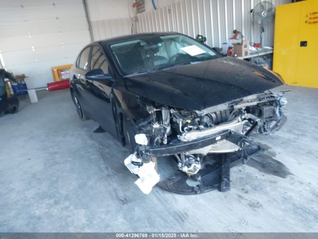 3KPF24AD9PE618822 auction archive image