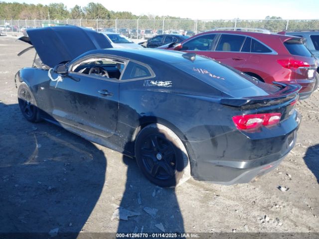 2022 CHEVROLET CAMARO 1G1FB1RX5N0107703 Photo 2