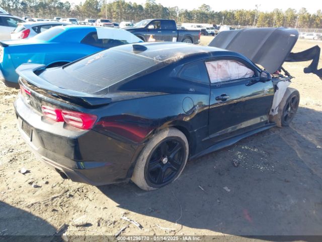 2022 CHEVROLET CAMARO 1G1FB1RX5N0107703 Photo 3
