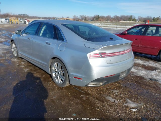 3LN6L2G99ER825605 Lincoln MKZ