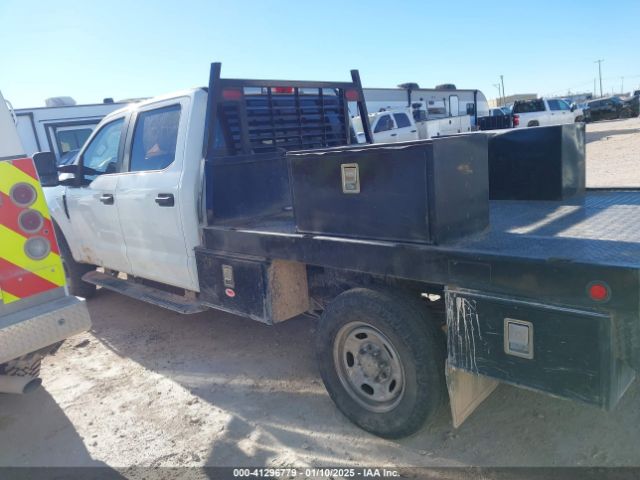 1FT7W2B69KEE90132 Ford F-250 Xl