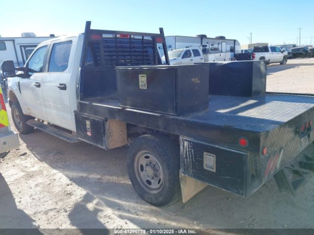 1FT7W2B69KEE90132 Ford F-250 Xl