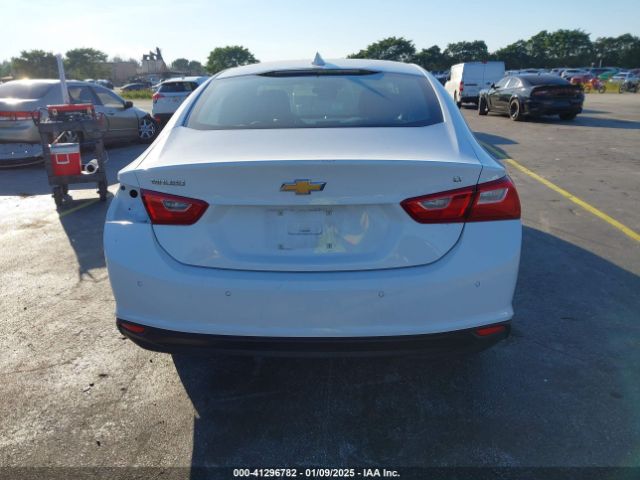 1G1ZD5ST7RF151811 Chevrolet Malibu Fwd 1lt