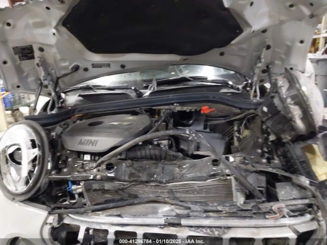 WMWXU3C56F2B66449 Mini Hardtop Cooper S