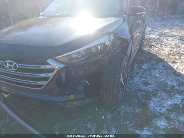 KM8J3CA28JU821351 Hyundai Tucson Limited