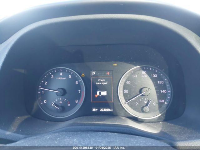 KM8J3CA28JU821351 Hyundai Tucson Limited