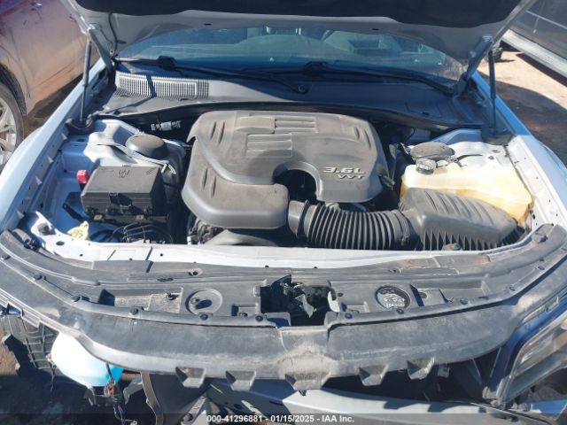 2021 CHRYSLER 300 2C3CCABG2MH524079 Photo 9