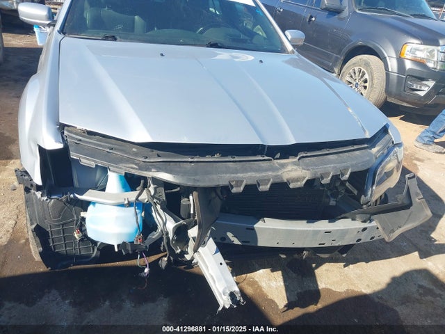 Chrysler 300 300s 2021 2C3CCABG2MH524079 Image 13