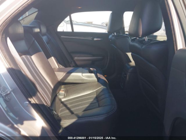 2021 CHRYSLER 300 2C3CCABG2MH524079 Photo 7