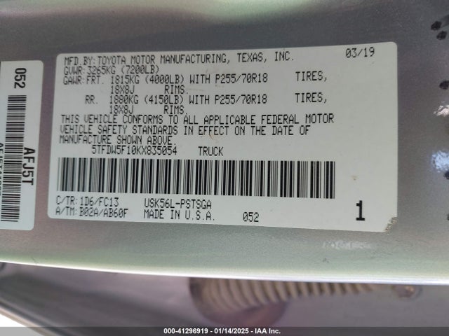 5TFDW5F10KX835054 Toyota Tundra Sr5 5.7l V8