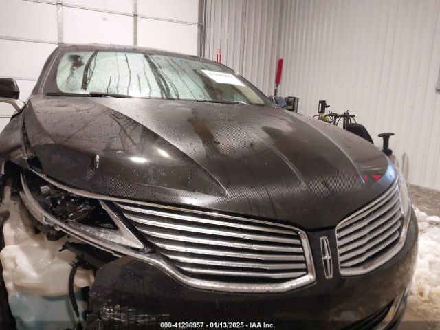3LN6L2G93ER800523 Lincoln MKZ