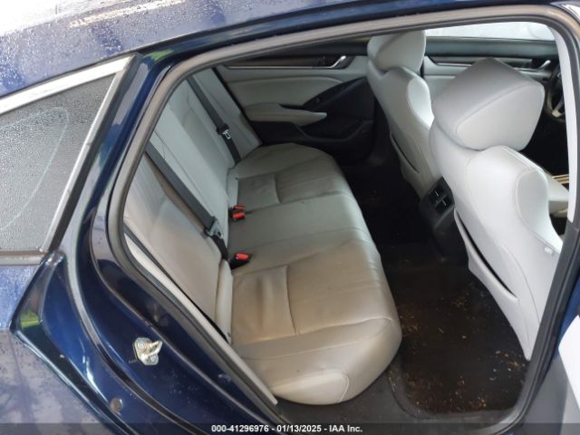 1HGCV2F93KA016305 Honda Accord Touring 2.0t