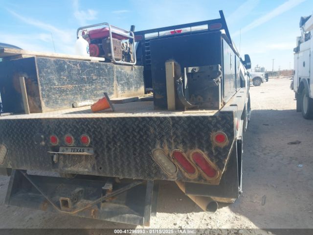1FT7W2B69KEE90129 Ford F-250 Xl