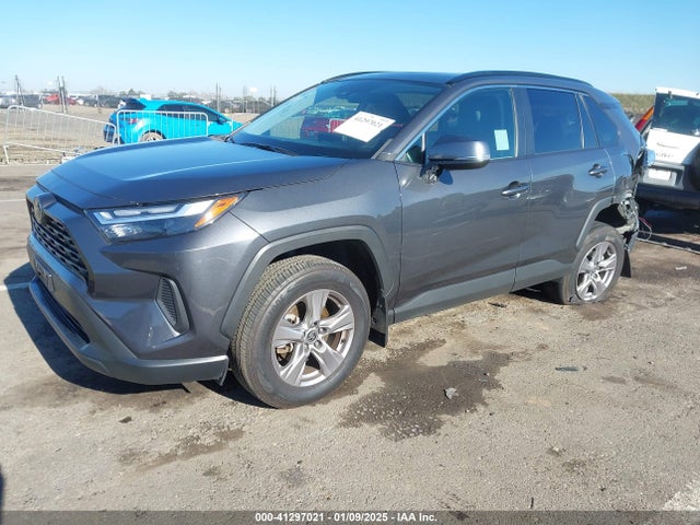 2T3W1RFV6NW232717 Toyota Rav4 Xle
