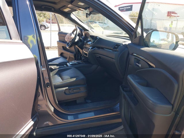 Honda Passport Touring 2019 5FNYF8H96KB020261 Image 5