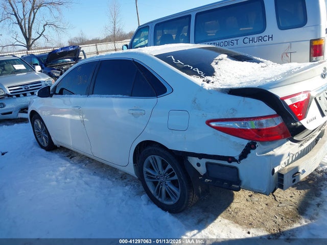 4T1BF1FK5HU743856 Toyota CAMRY SE