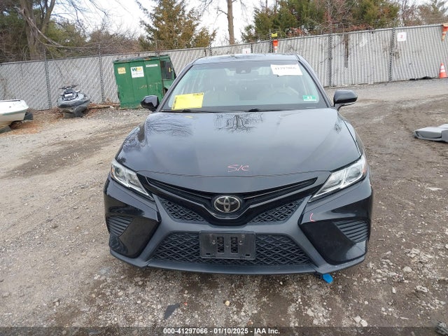 4T1B11HK4JU019707 Toyota CAMRY SE