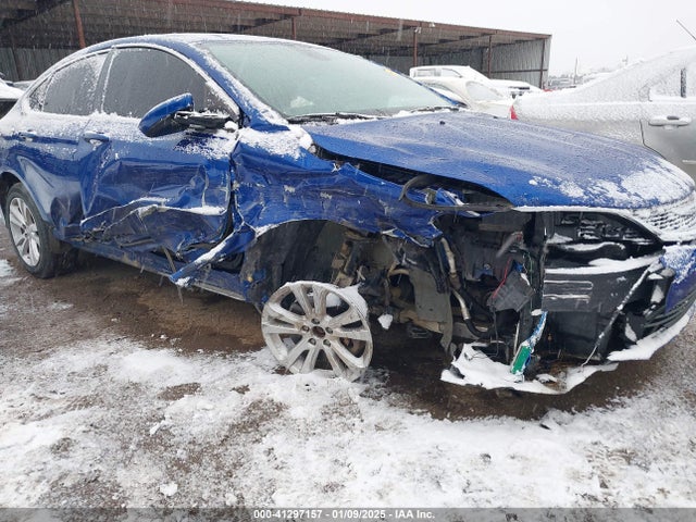 1C3CCCAB4GN129544 Chrysler 200 Limited