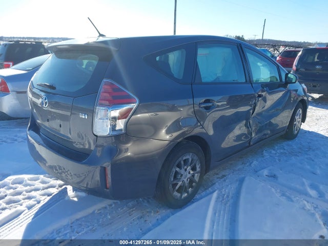 Toyota Prius V Two 2016 JTDZN3EU9GJ052592 Image 4