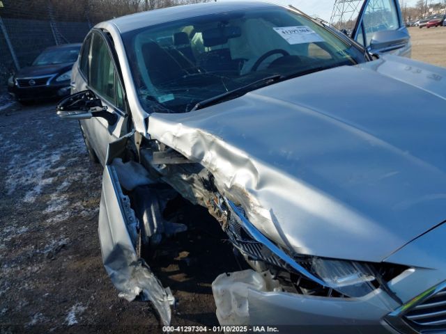 3FA6P0PUXHR289338 Ford Fusion Energi Se Luxury