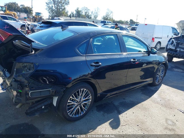 KIA Forte Gt-line 2022 3KPF54AD6NE481004 Image 14