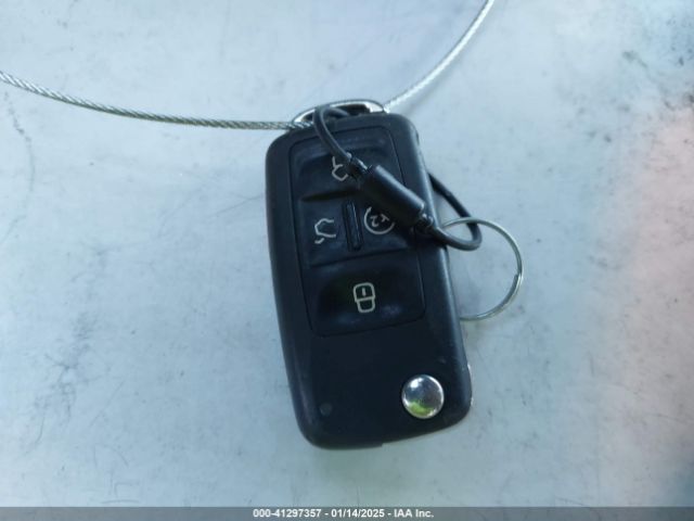 1VWSA7A31MC011873 Volkswagen Passat 2.0t Se