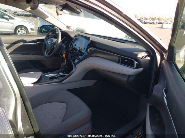 Toyota CAMRY LE 2021 4T1C11AK8MU567874 Image 5