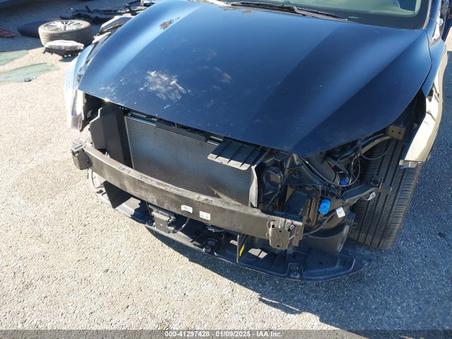 3KPF54AD9PE662424 KIA Forte Gt-line