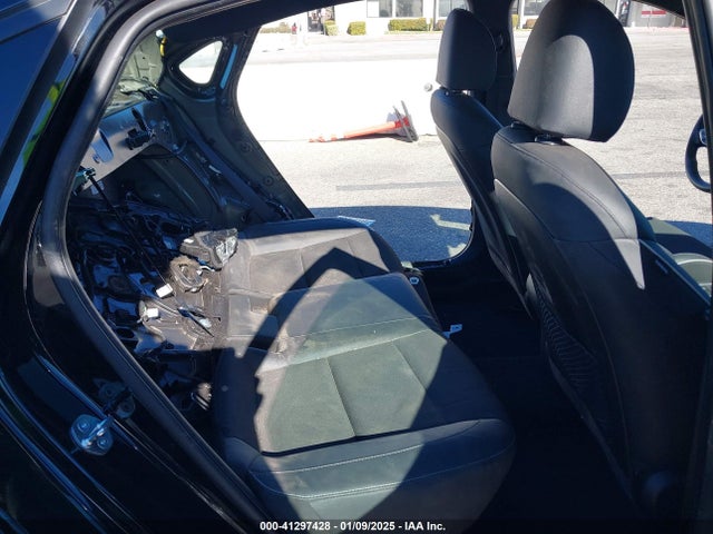 3KPF54AD9PE662424 KIA Forte Gt-line