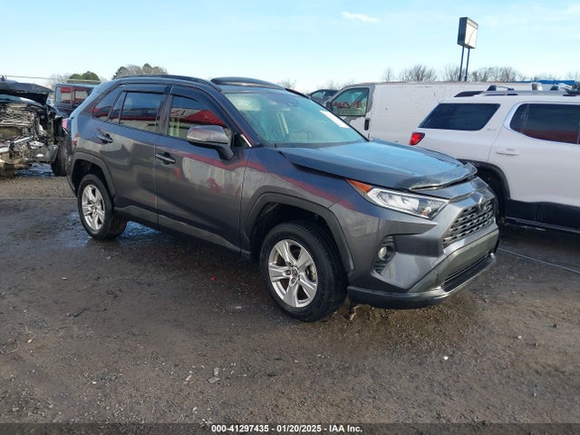 Toyota Rav4 Xle 2019 JTMW1RFV5KD037040 Image 1