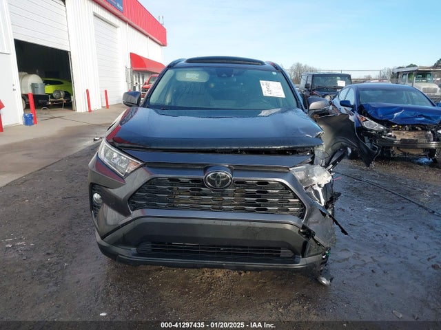 Toyota Rav4 Xle 2019 JTMW1RFV5KD037040 Image 12