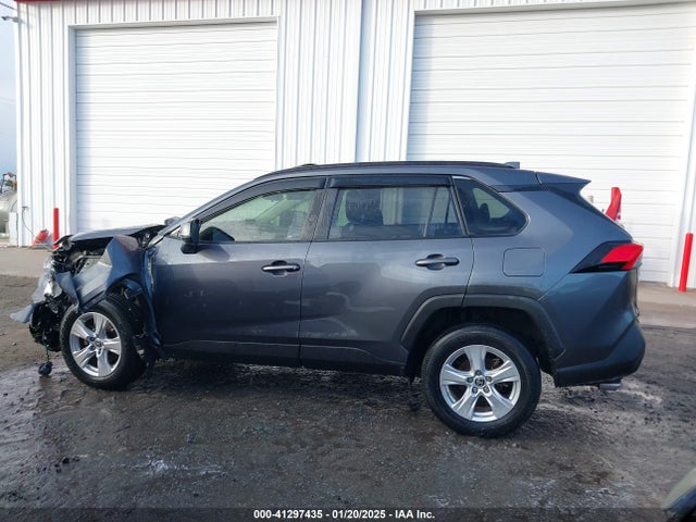 Toyota Rav4 Xle 2019 JTMW1RFV5KD037040 Image 14