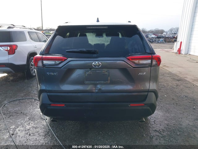Toyota Rav4 Xle 2019 JTMW1RFV5KD037040 Image 16