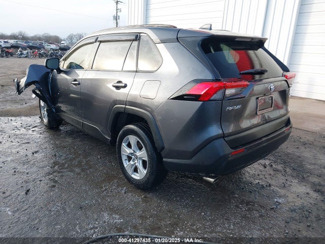 Toyota Rav4 Xle 2019 JTMW1RFV5KD037040 Image 3