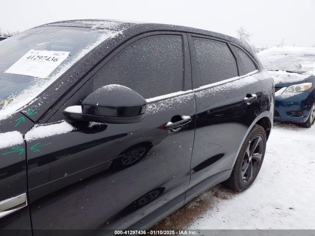 SADCJ2BN0HA099363 Jaguar F-pace 20d Premium
