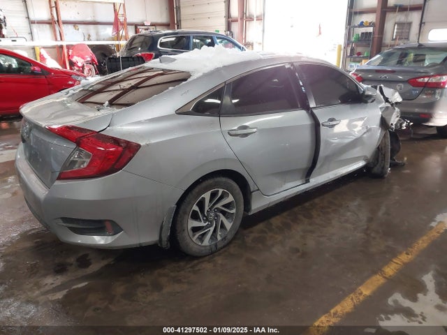 19XFC2F74JE007057 Honda CIVIC EX