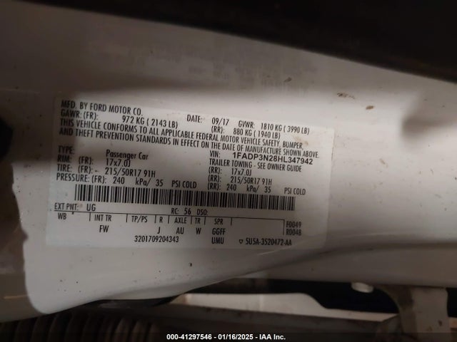 1FADP3N28HL347942 Ford Focus Titanium