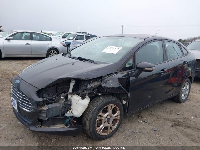 Ford FIESTA SE 2014 3FADP4BJ5EM205205 Image 2