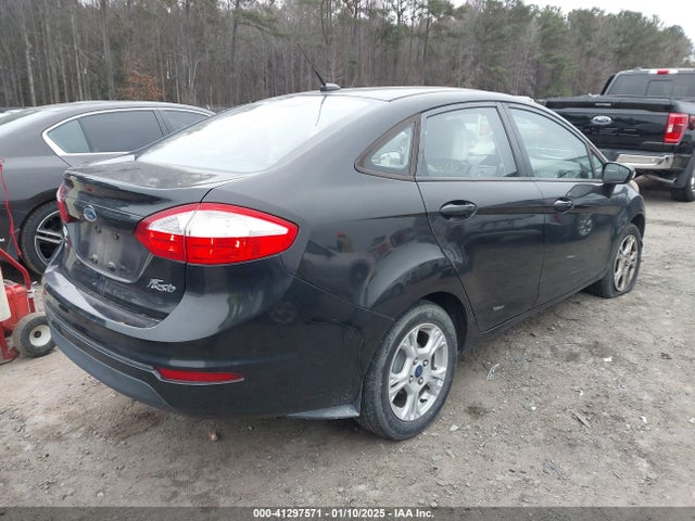 Ford FIESTA SE 2014 3FADP4BJ5EM205205 Image 4