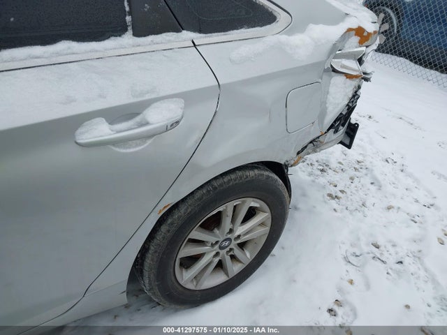 Hyundai SONATA SE 2015 5NPE24AFXFH209610 Image 16